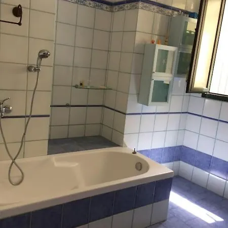 Tipica Casa Carlofortina Nel Centro Storico Ferienhaus